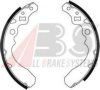 DAIHA 0449587207000 Brake Shoe Set